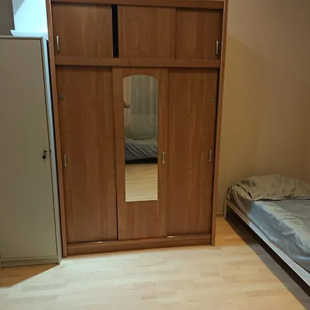 Hermina Apartmanhaz بودابست