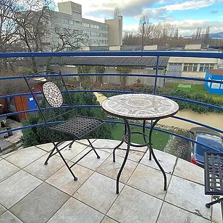 Hermina Apartmanhaz