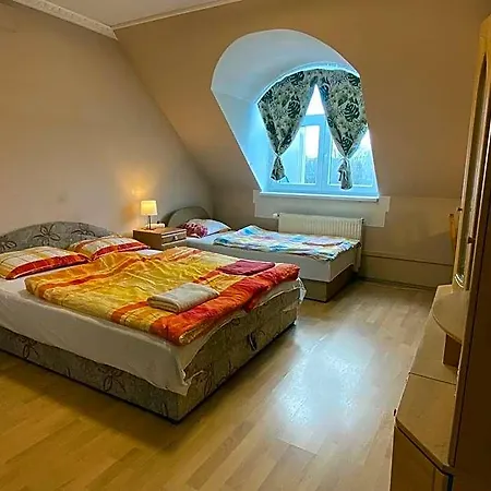 Hermina Apartmanhaz بودابست