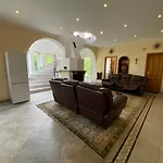 Hotel Hermina Apartmanhaz *