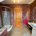 Hermina Apartmanhaz *