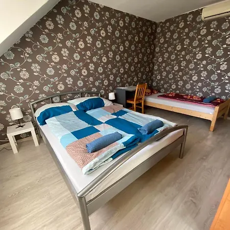 Hermina Apartmanhaz *