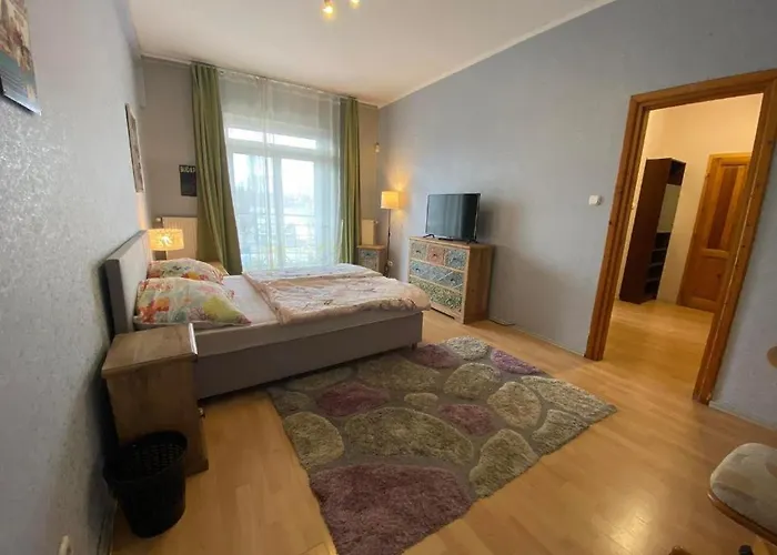 Ξενοδοχείο Hermina Apartmanhaz *